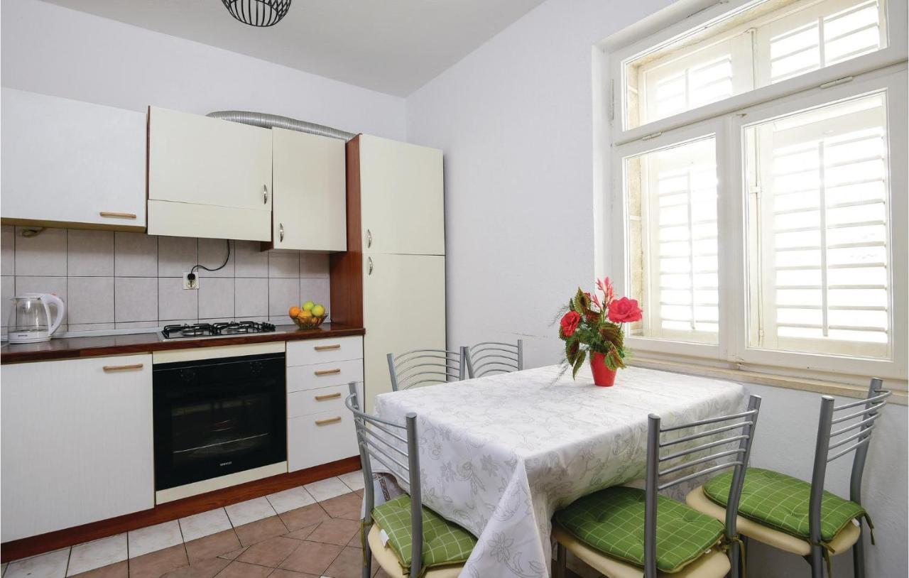4 Bedroom Lovely Home In Žuljana 외부 사진