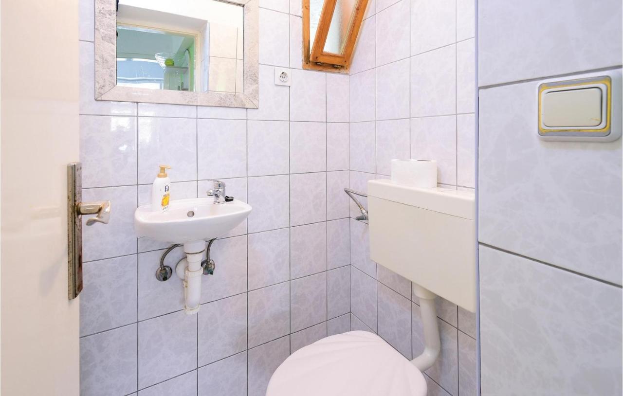 4 Bedroom Lovely Home In Žuljana 외부 사진